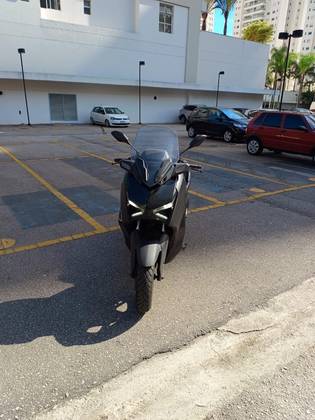 YAMAHA XMAX 250 CONNECTED ABS YAMAHA XMAX 250 CONNECTED ABS